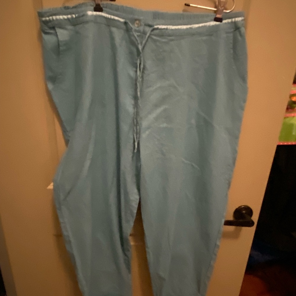 Ladies linen pants